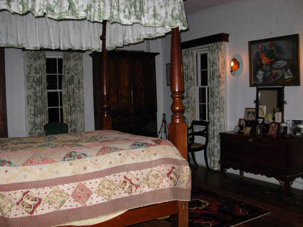 An EVP of a woman crying was recorded by the Ghosts of New England Research Society in this room in the Cox House in Bermuda